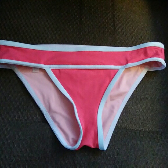 💕NWOT Victoria Secret bikini bottoms - Picture 2 of 6